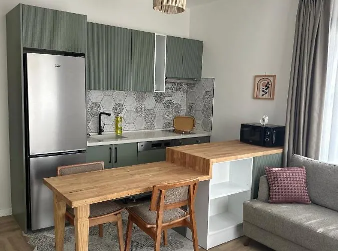 Esmahan Forest And Pool By Zehra Apartamento