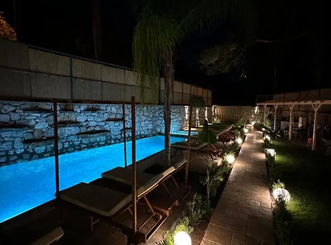 Esmahan Forest And Pool By Zehra مرمريس