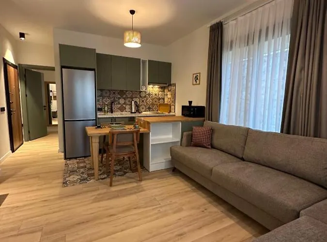 Esmahan Forest And Pool By Zehra