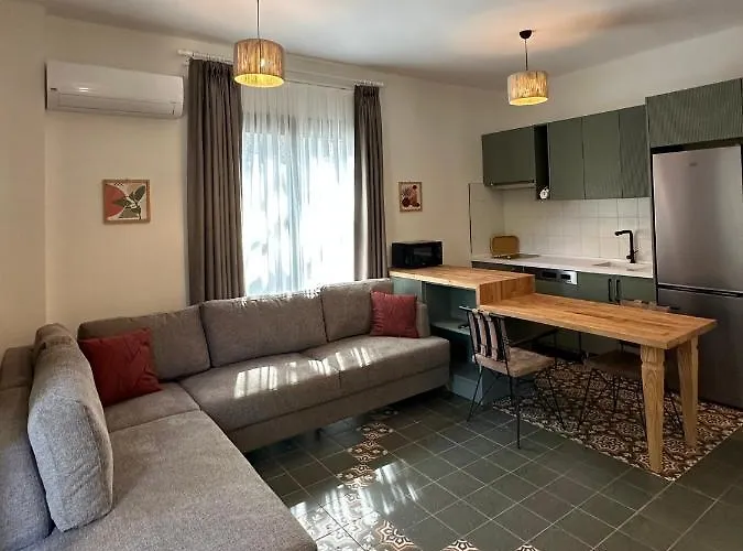 Esmahan Forest And Pool By Zehra Daire *